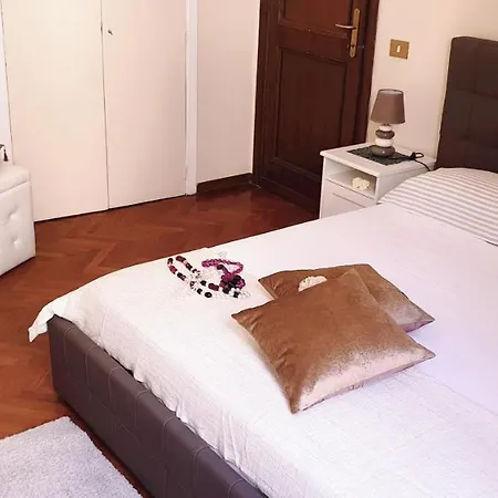 Apartment Casa Tua Coliseum *