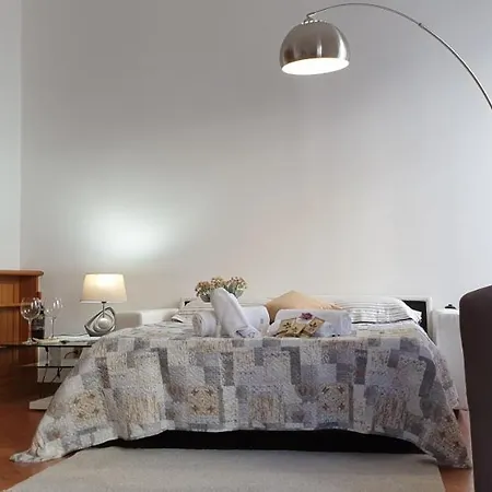 Casa Tua Coliseum Apartment